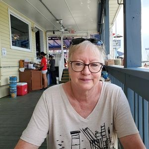 Meet your Posher, Eileen